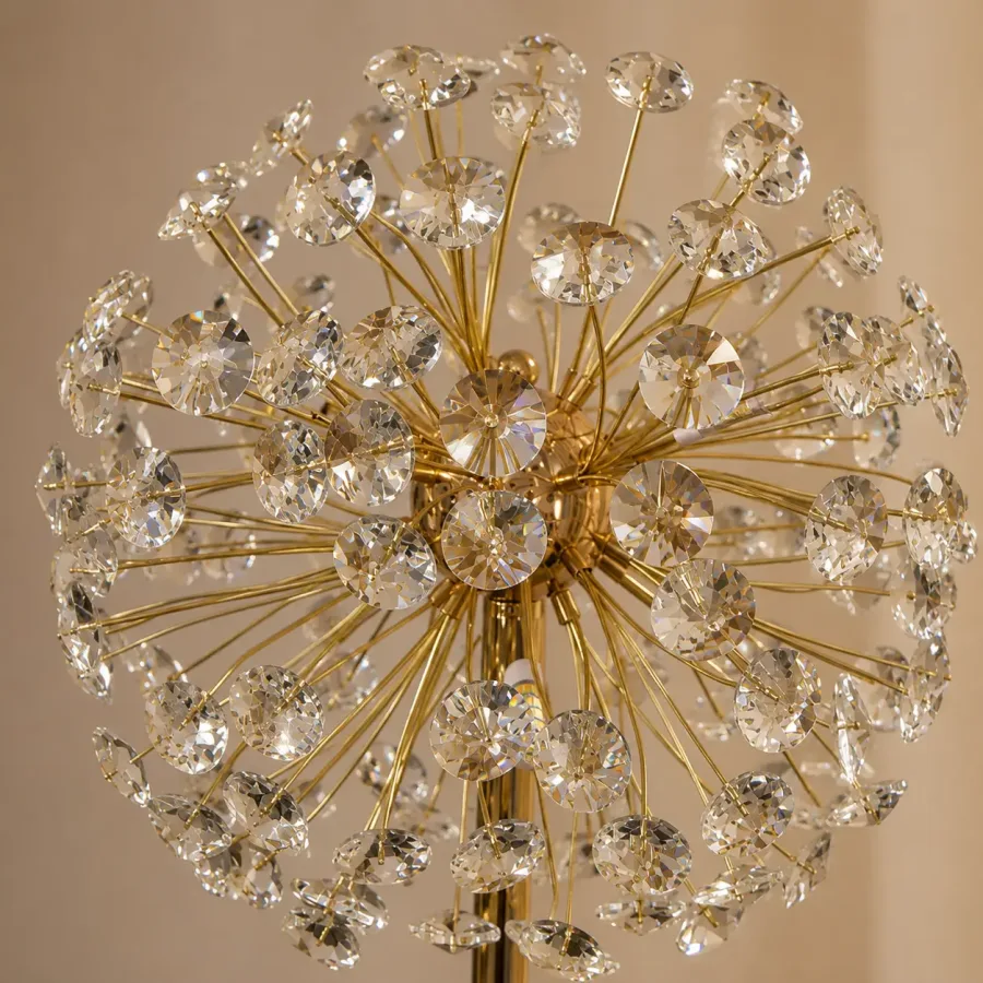 Elira-lampadar auriu elegant cu cristale si 8 becuri