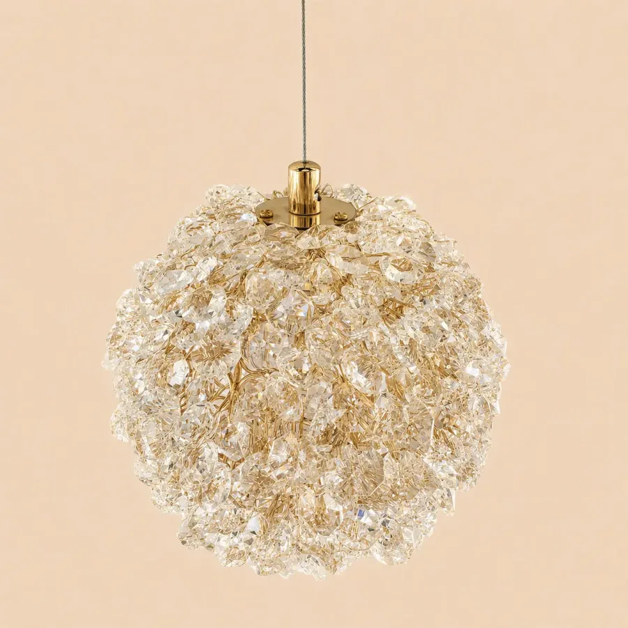 Celia-candelabru led auriu cu 60 bile de cristal