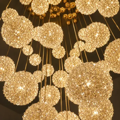 Celia-candelabru led auriu cu 60 bile de cristal