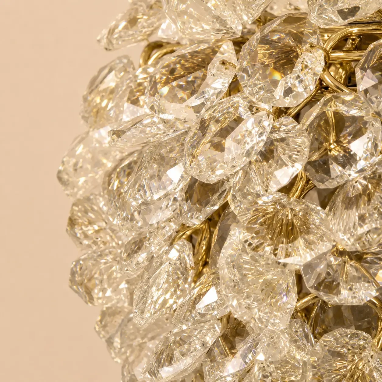 Celia-aplica led aurie cu pietre de cristal