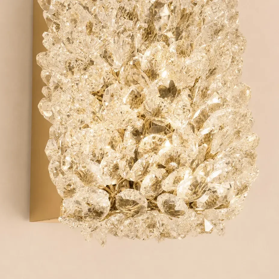 Celia-aplica led aurie cu pietre de cristal