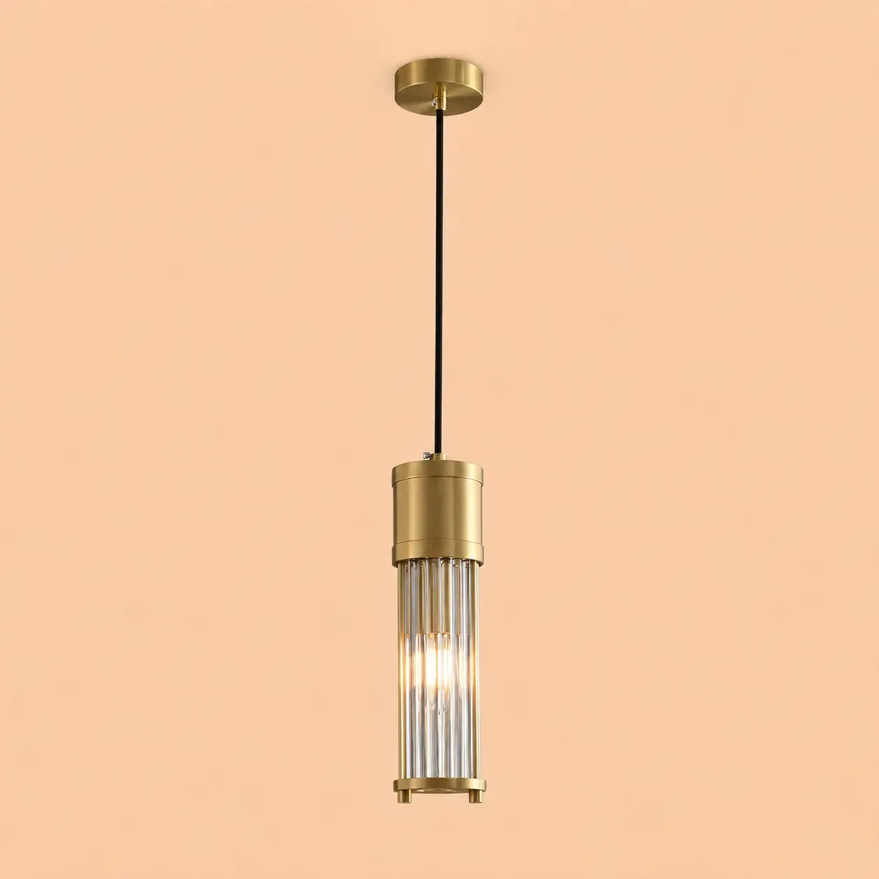 Sivio-pendul auriu modern