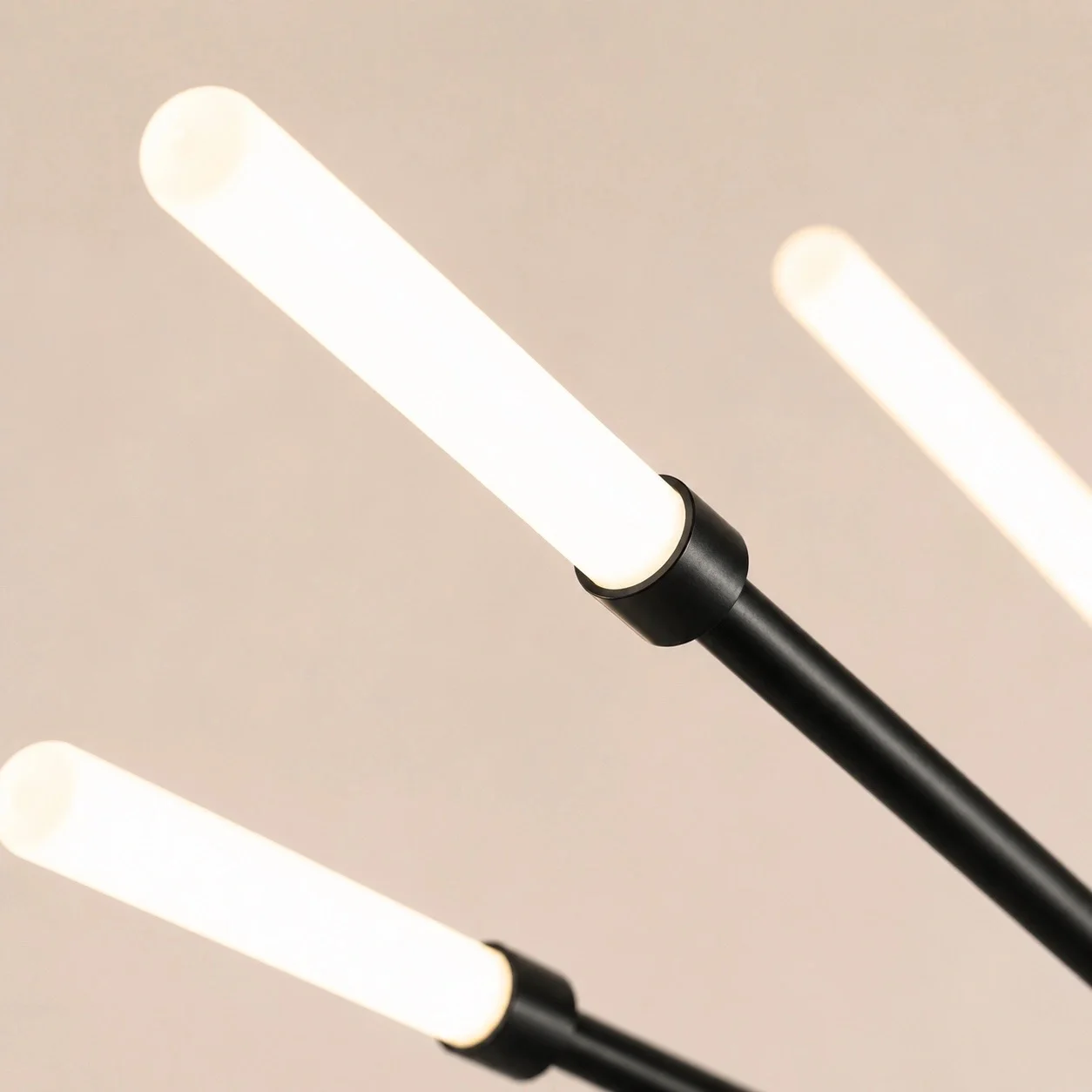 Velto-Lustra Led spirala 84w cu telecomanda